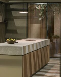 Vnímejte harmonii materiálů a stínů